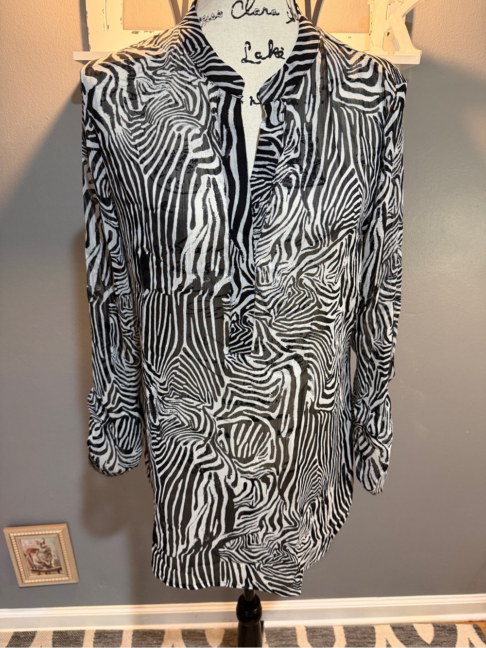 FEVER ZEBRA PRINT LONG SLEEVE TUNIC SZ S
